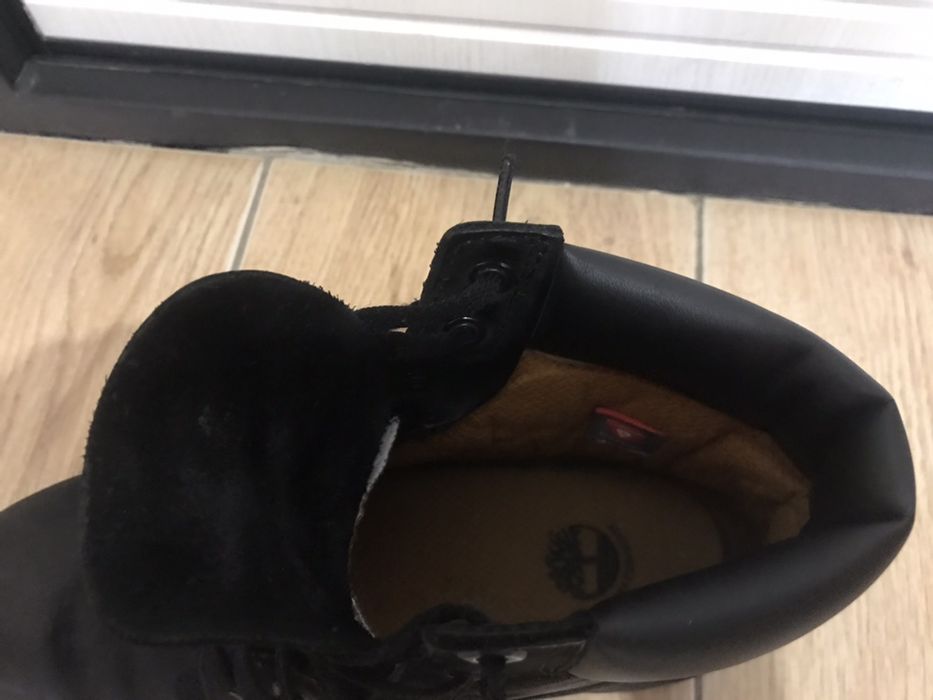 Продам обувь в отличном состояний