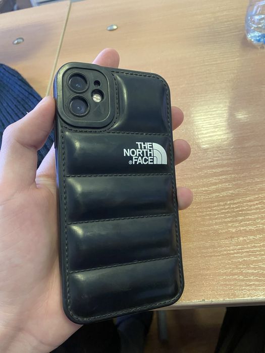 Айфон 11 срочна 40к