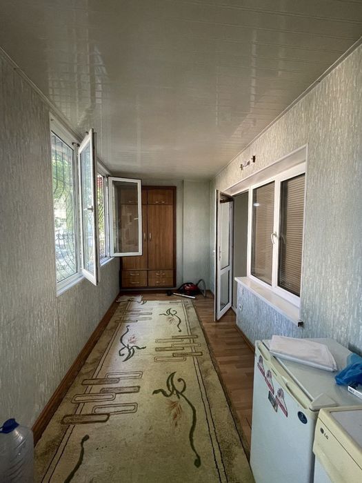 2 хонали квартирага 1та окидиган огил бола керак