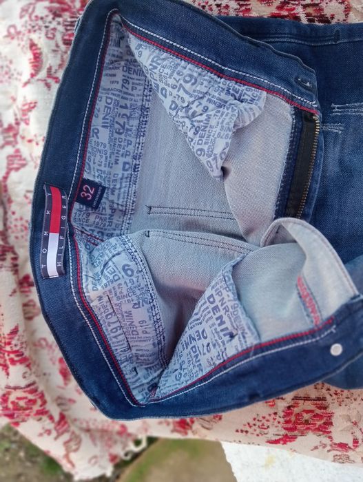 Pantaloni scurți Tommy Hilfiger