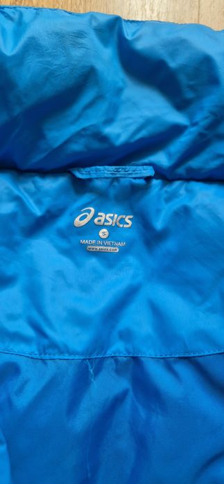 Vestă Asics mărimea S