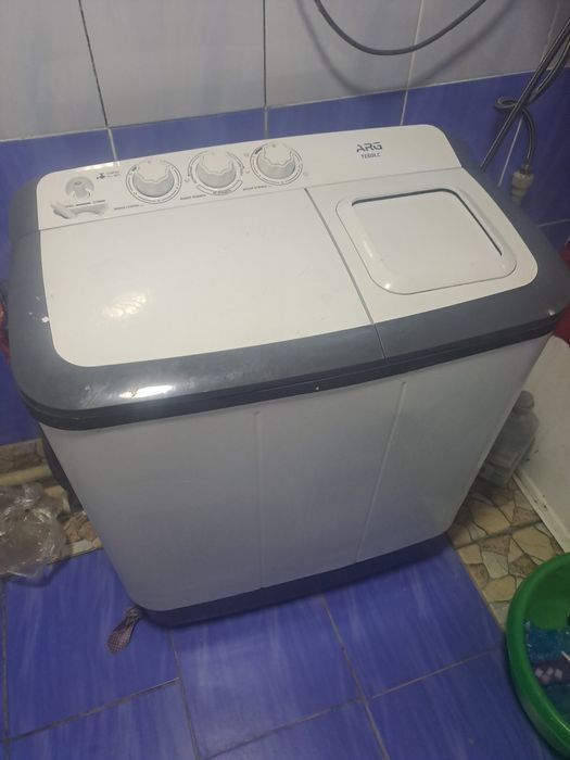 Стиральна машина полуавтомат