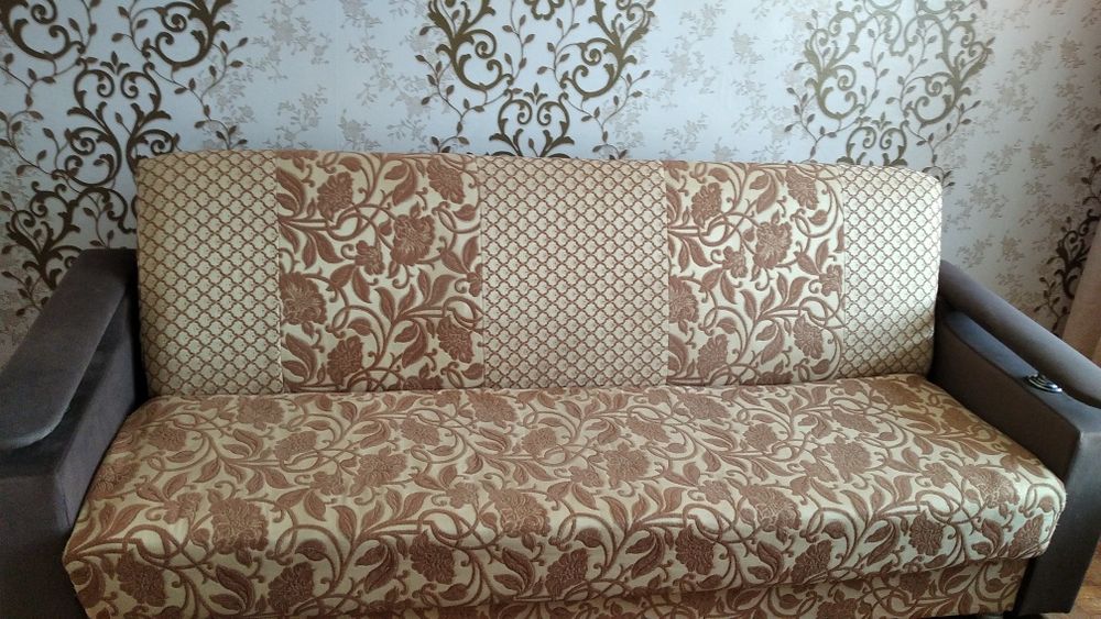 СРОЧНО!!! Продается диван и два кресла.