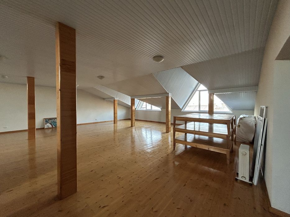 Продаётся участок с домом 4 соток