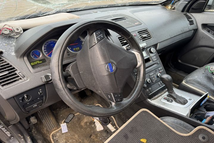 Usa fata dreapta Titaniu Grey Pearl Titaniu Grey Pearl Volvo XC90 1 [