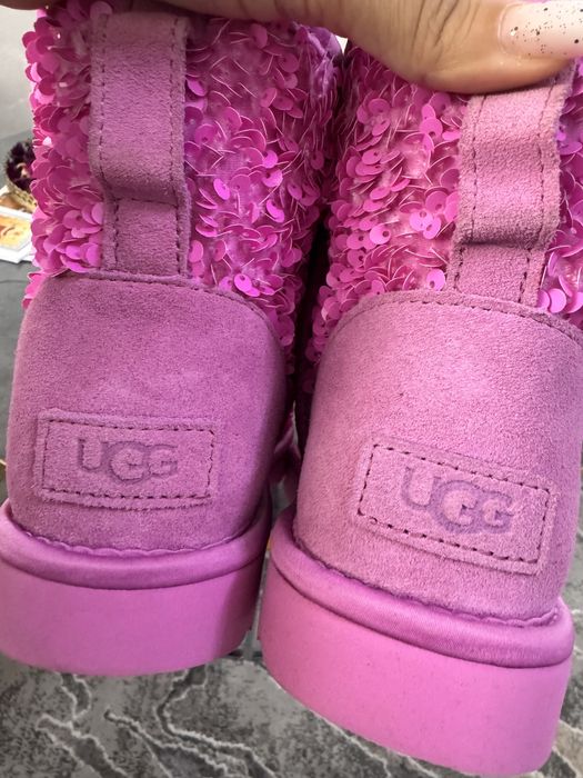 UGG Classic Mini Chunky Sequin.