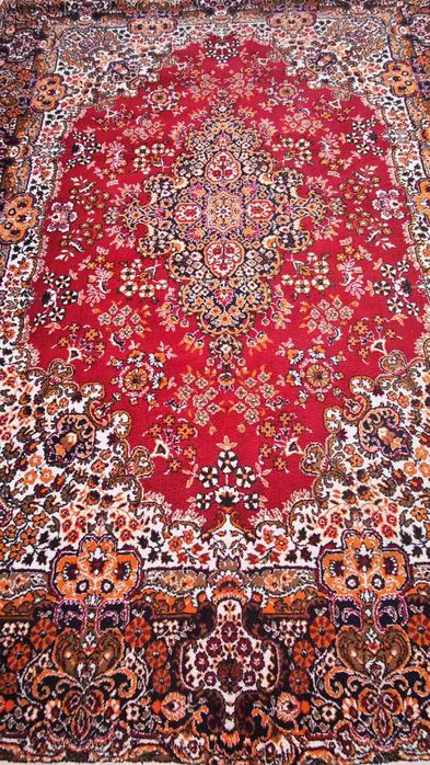 Персийски килим - голям.