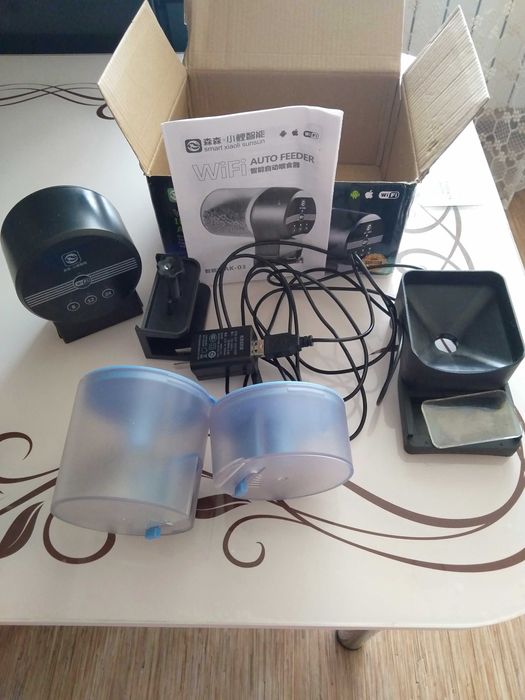 Кормушка для рыб автомат