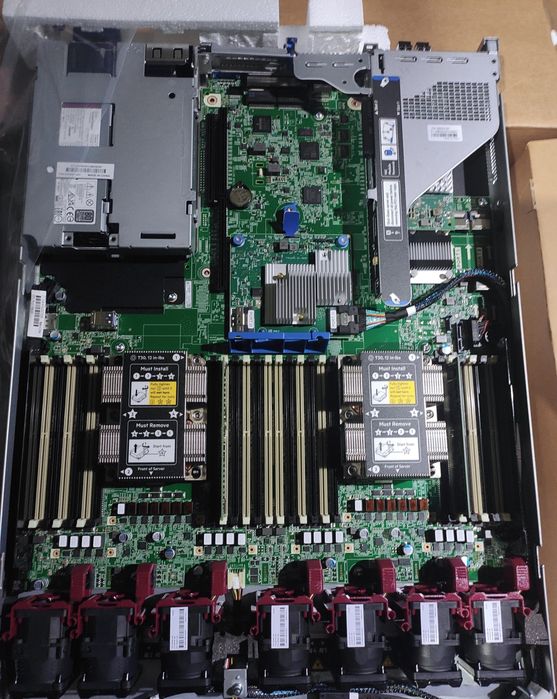Сервер HPE DL360 G10 (P56955-B21)