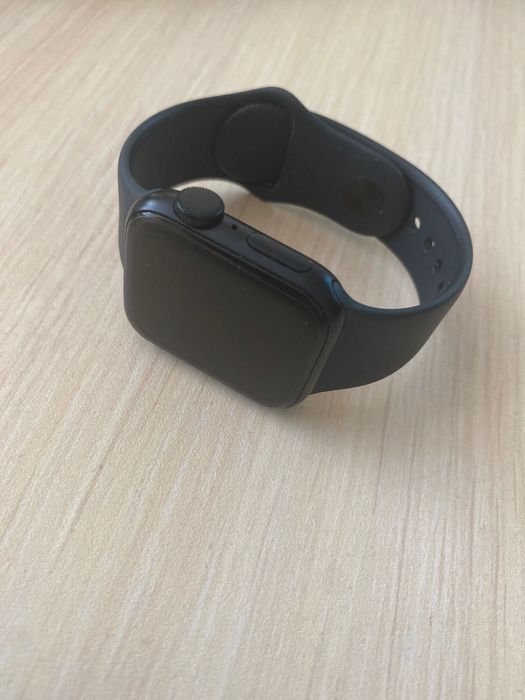 Apple Watch SE Gen.2, GPS, 40mm черный