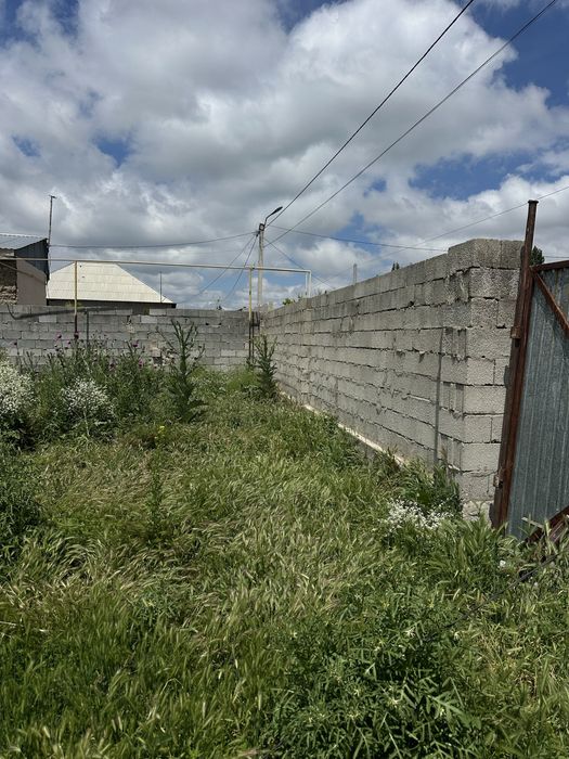 Участок в пригородном