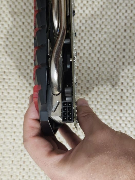 Placă video Radeon RX 570 4GB