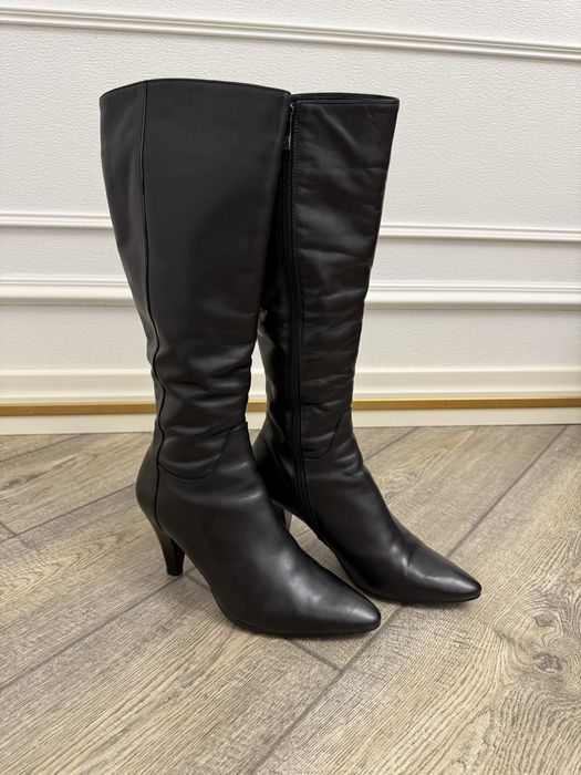 Сапоги зимние, черные , фирма Liska