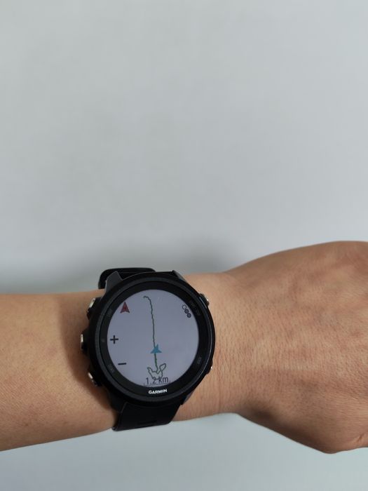 Garmin Forerunner 245, stare foarte buna + 2 curele