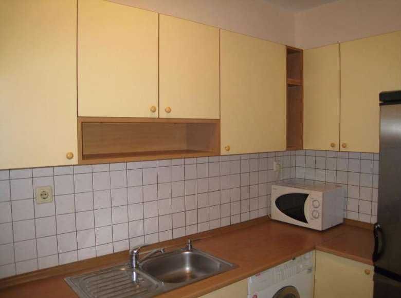 Дава се под наем Многостаен апартамент в Пловдив, Коматево - 100 кв.м за 357 € - Снимка #1