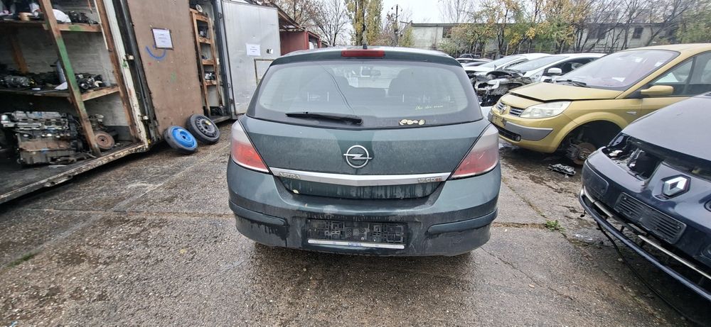 Dezmembrez Opel Astra H 1.7 CDTI 2007