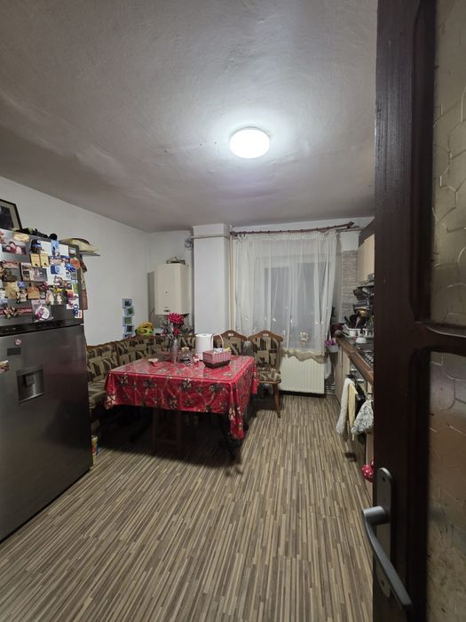 Apartament 4 camere