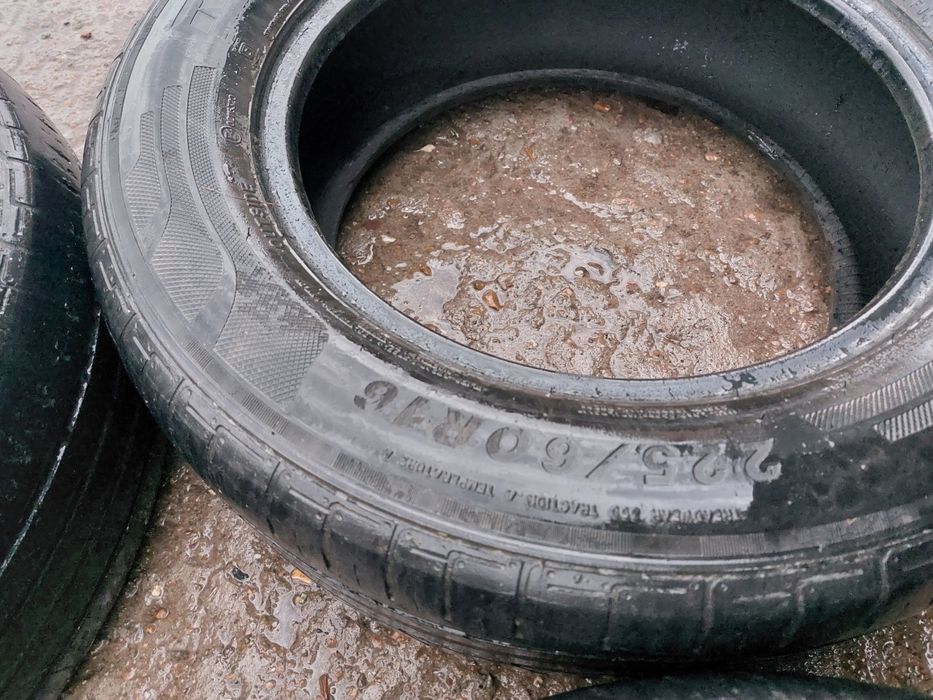 Шины летние 225/60 R16