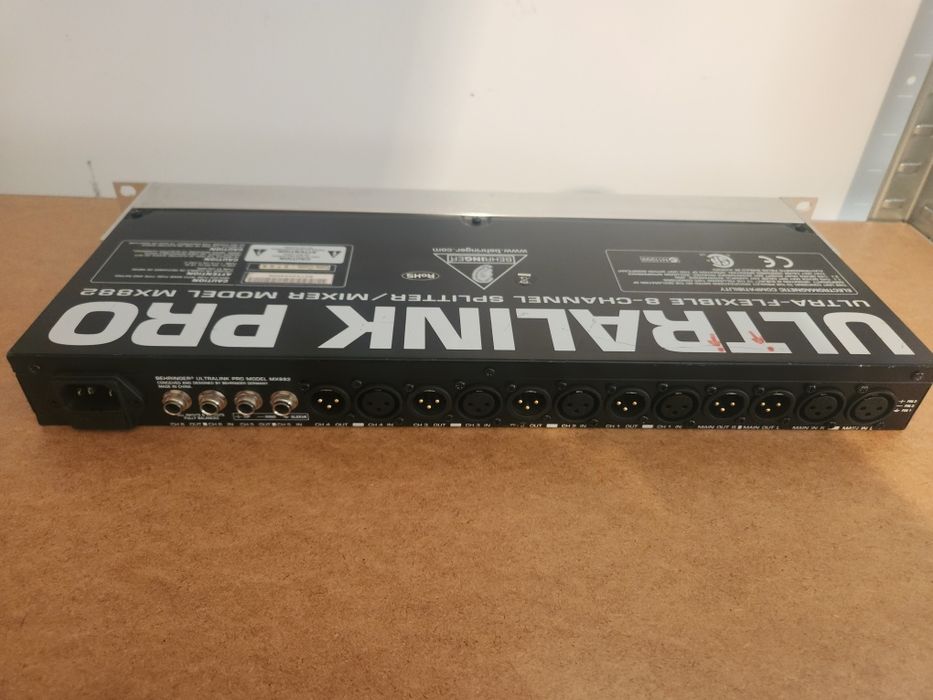 Mixer Ultralink pro MX882 , Easy Controller