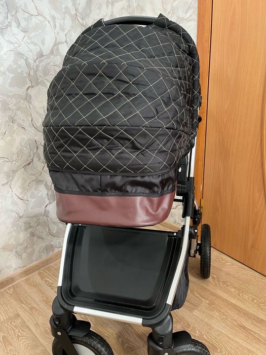 Продам коляску большую