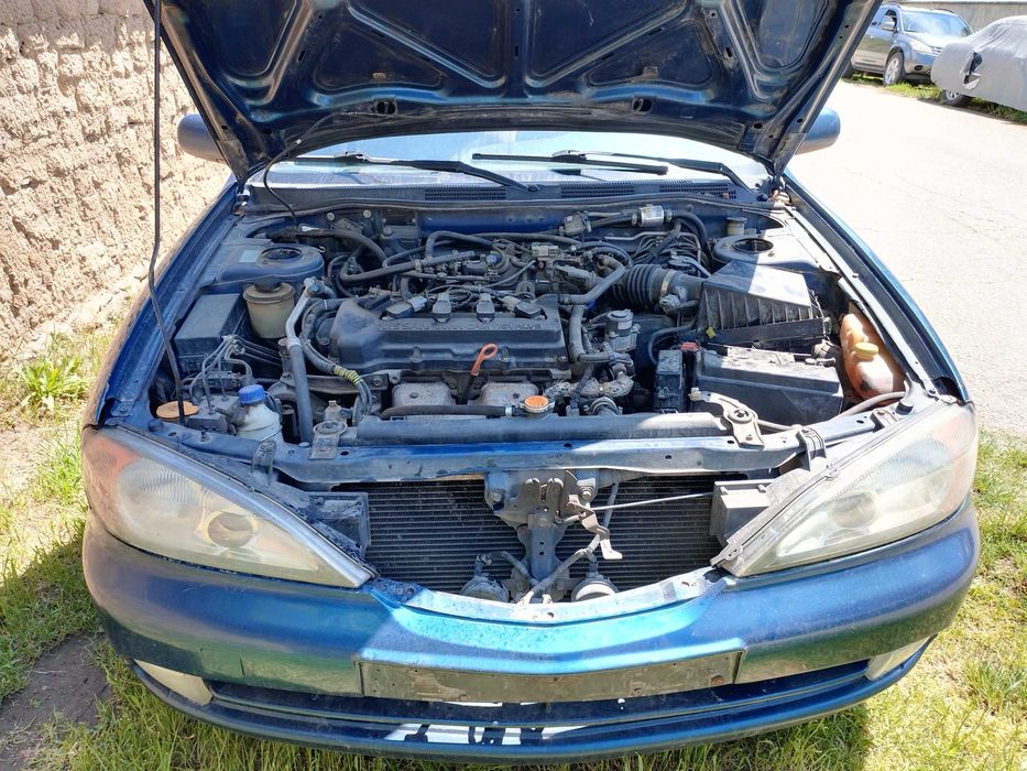 Nissan Primera 1.8 бензин на части.