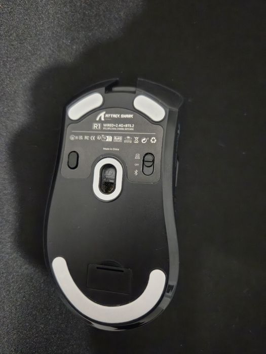 продам мышку attack shark r1