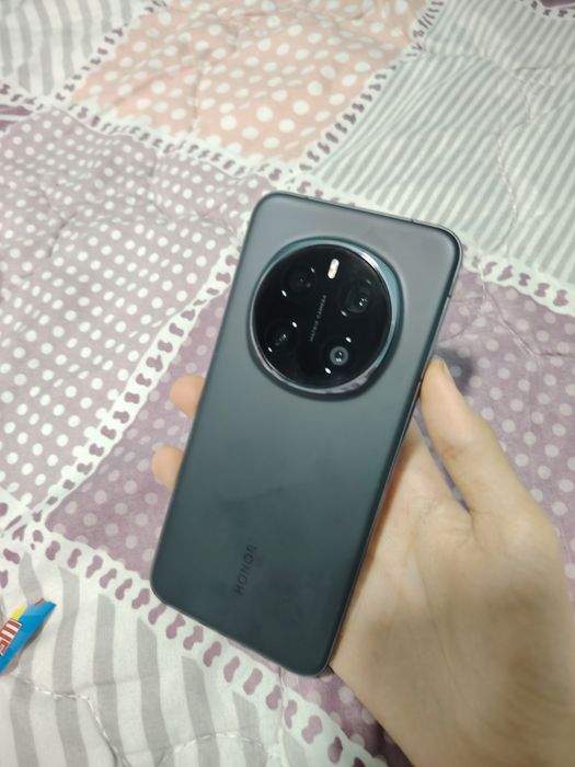 Vând sau schimb honor magic 7 pro