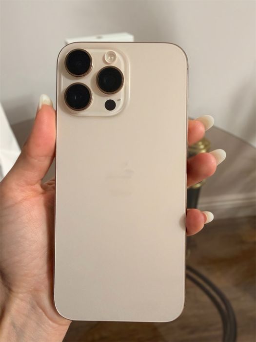 iPhone 16 Pro Max 256 GB Desert Titanium