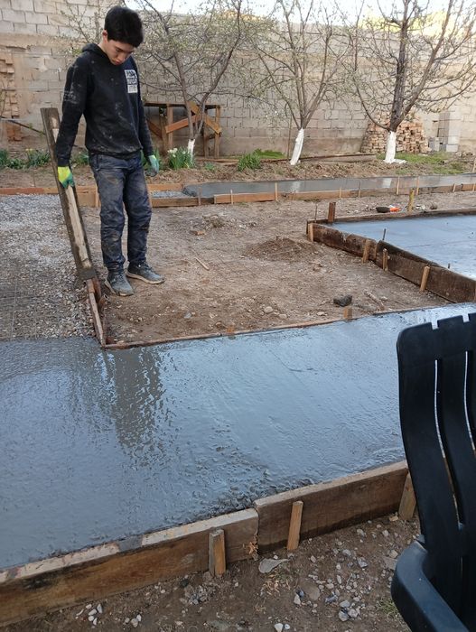 Разнорабочие,моляры,ремонтные работы  уборщики!!!