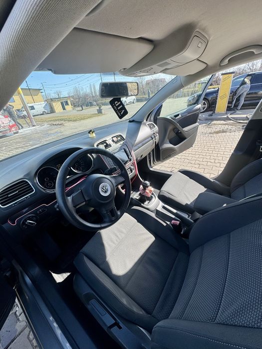 Volkswagen Golf 6 – 1.2 TSI – 2010 – 160.000 km – 5500 €
