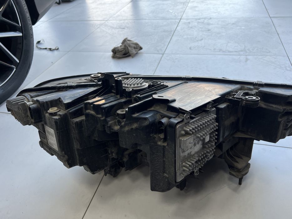 BMW X7 orginal fara.