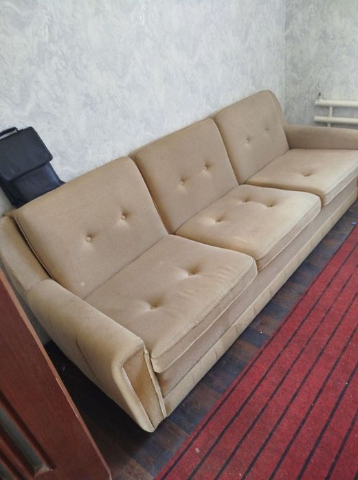 Диванлар сотилади