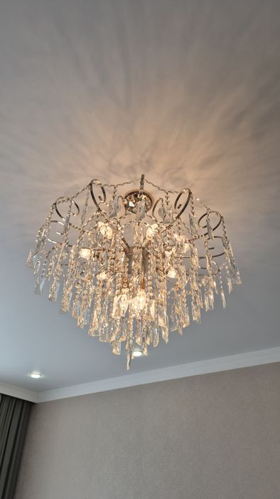 Продам люстру, люстра