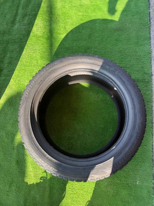 Anvelope Iarna Bridgestone 215/50/17