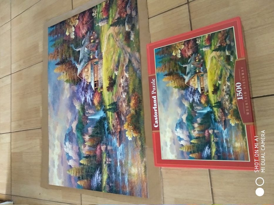 Vând puzzle 1500 piese