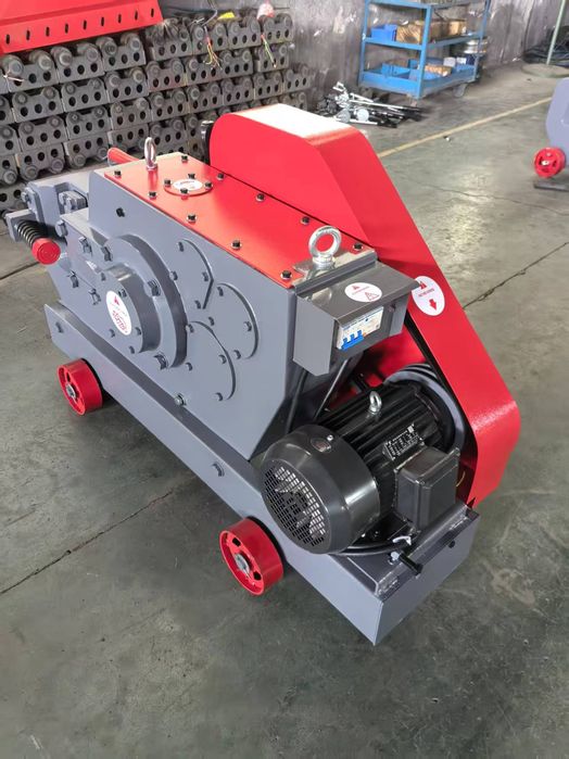 Masina de debitat fier beton UDF 50 BS