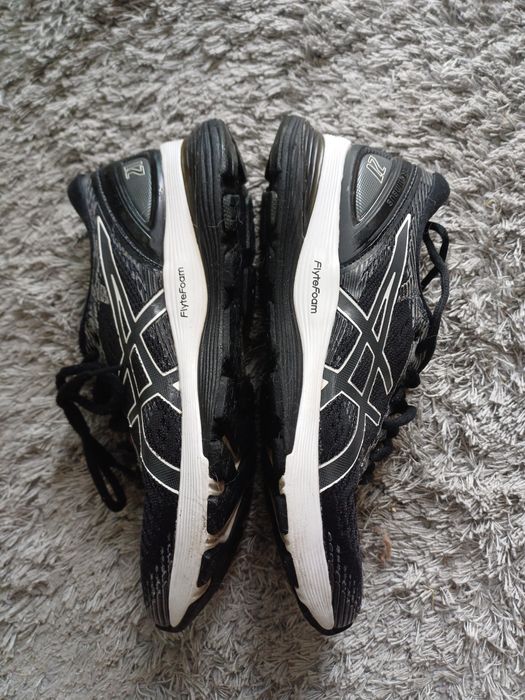 Adidași Asics Gel-Nimbus 21 – Negri, Mărimea 39 (24.5 cm)