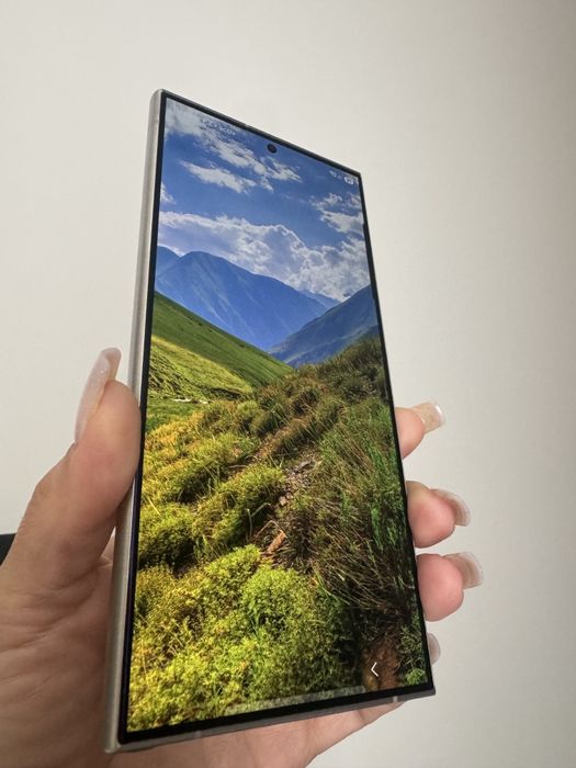 Продам телефон Samsung s24 ultra 256GB