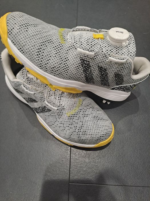 Маратонки на ,,adidas"