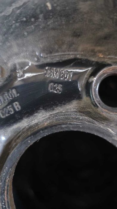 Зимние шины 185/70/R14 SAILUN