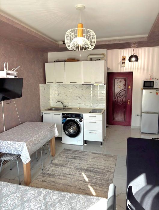 Garsoniera de inchiriat Jumbo