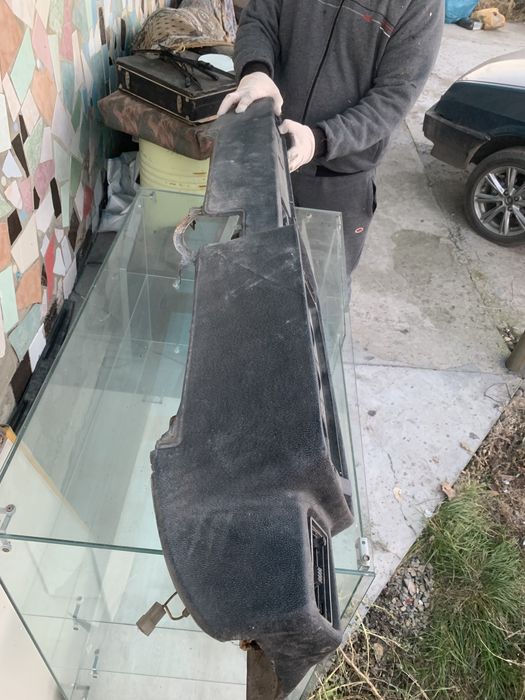 Продам панель ваз 2105