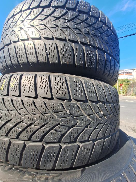 2 anvelope iarna 225/50r17 Dunlop rft Montaj Gratuit