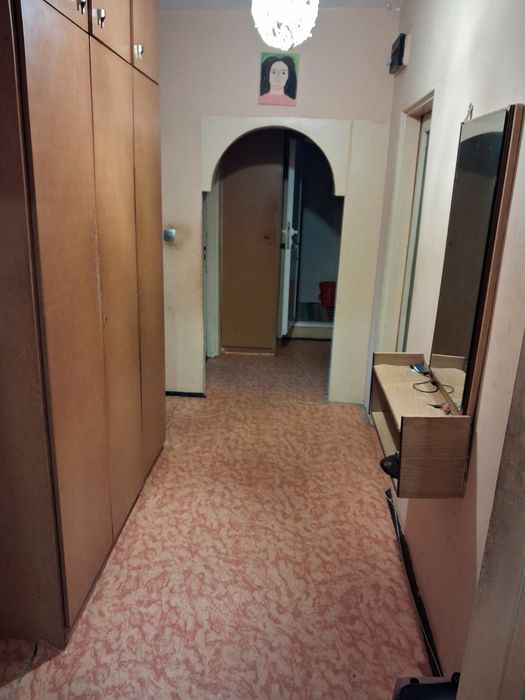 Дава се под наем Тристаен апартамент в Бургас, Славейков - 90 кв.м за 91800 € - Снимка #9