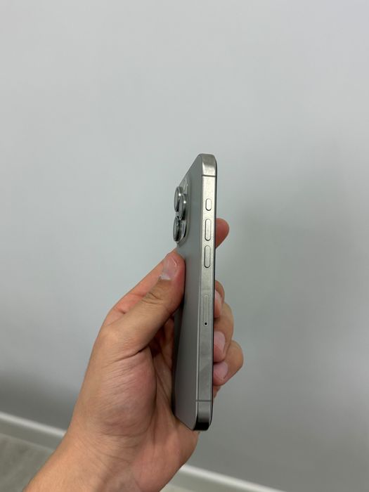 Iphone 15 pro/256Gb