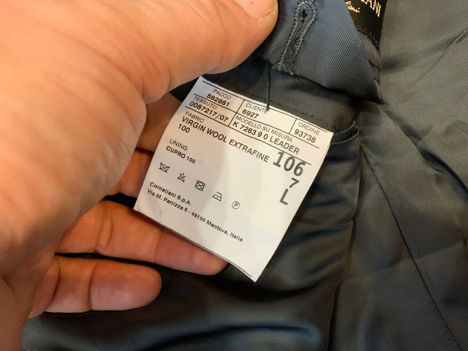 Corneliani-оригинално сако 52л