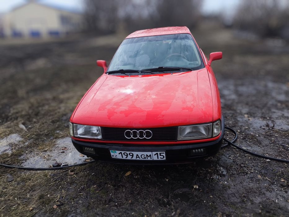 Продам Ауди 80 б3
