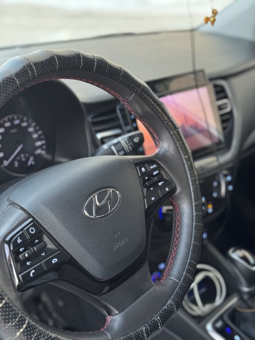 Продам Хендай Акцент 2021 года