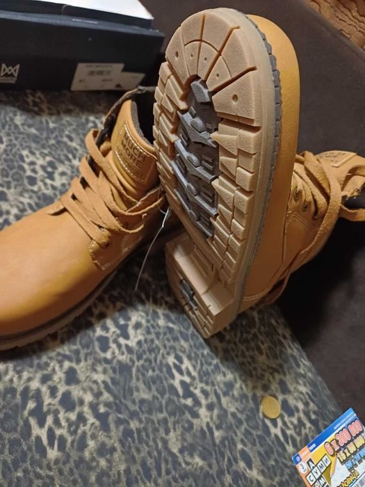 Зимни мъжки боти Much more