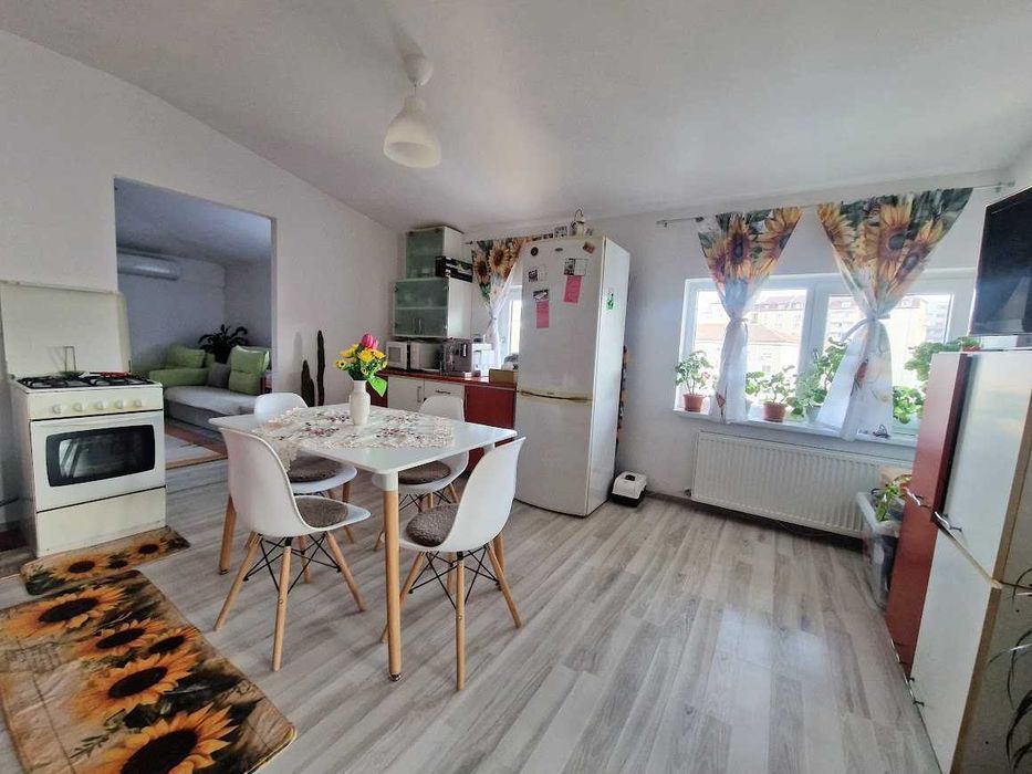 PF vand apartament decomandat cu 2 camere, intr-un bloc nou, aproape de Lotus 2.